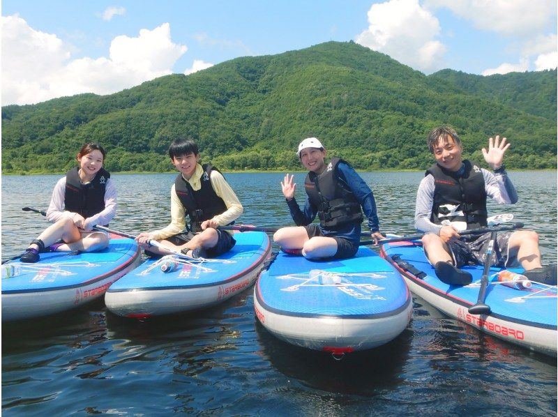 【福島・裏磐梯】絶景の秘境湖でSUP体験！初心者OK＆寒い日も安心ウェットスーツ付♪〈犬・ワンちゃんOK〉の紹介画像