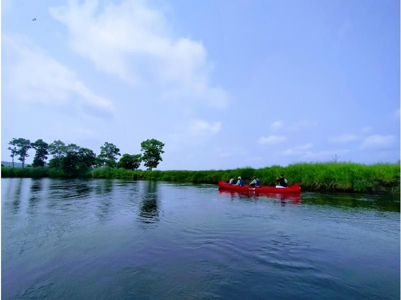 [Hokkaido / Kushiro] Canoe Touring | Kushiro Marsh | Enjoy the charm of nature ♪ | Participation by 4 to 9 peopleの紹介画像