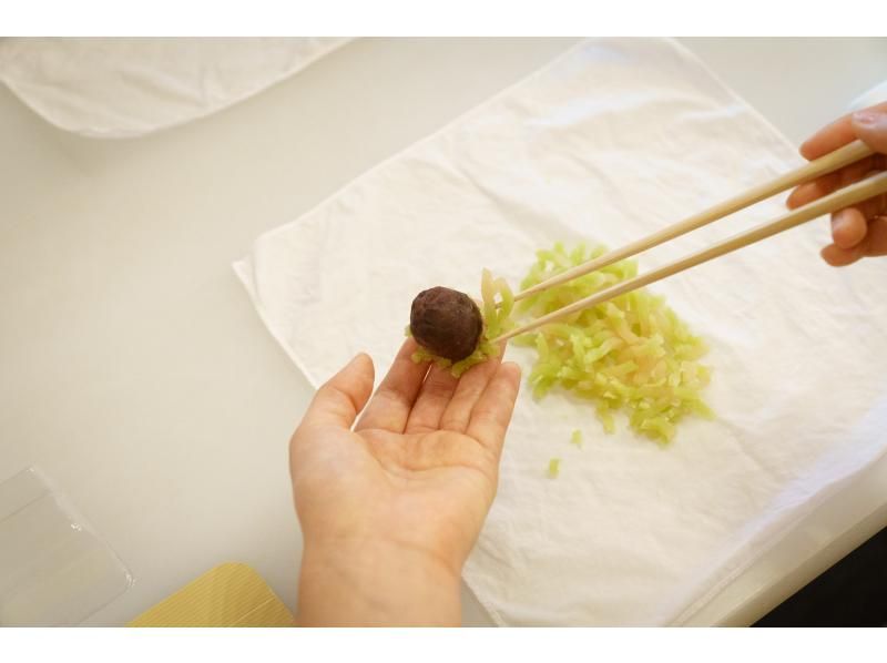 [Kyoto/Kiyomizu Temple] Kimono (Yukata) Japanese sweets experience 5,950 yen (excluding tax) Recommended for families and couples! It is a profitable collaboration planの紹介画像