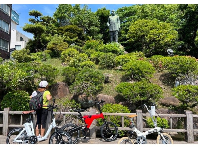 [Kagoshima / Kagoshima City] e-bike Shiroyama leisurely pottering tourの紹介画像