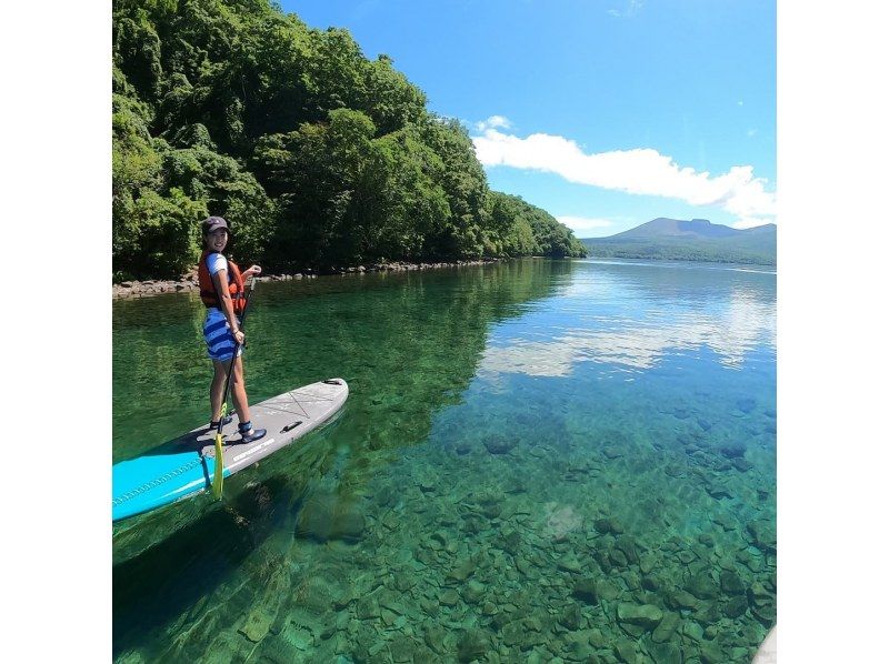 SALE！【北海道・千歳】口コミ限定〜水質日本一の支笏湖でSUP体験ツアー！最新GOPRO11撮影写真プレゼント（約2時間）※大人数も可能！の紹介画像