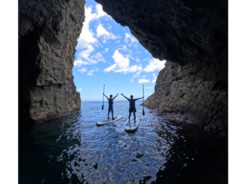 【北海道・積丹】積丹/余市で開催！青の洞窟SUP体験ツアー・GOPRO11撮影写真プレゼントの紹介画像