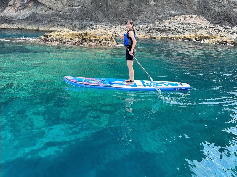 Super Summer Sale 2024 [Hokkaido, Yoichi, Blue Cave] Experience SUP at a fantastic spot with the fantastic blue of Yoichi! Yoichi Blue Cave SUP Tour [Free photos]の紹介画像