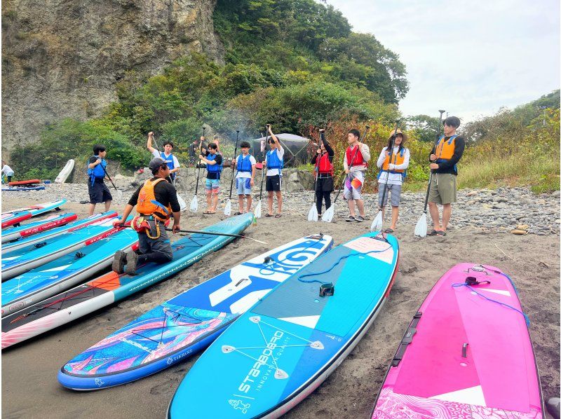 Super Summer Sale 2024 [Hokkaido, Yoichi, Shakotan Peninsula] Experience SUP at a spectacular spot with a fantastic view of Yoichi Blue! Yoichi Blue Cave SUP Tourの紹介画像