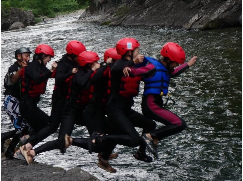 [Gunma Minakami] Rafting and canyoning combo tour! Enjoy 2 kinds of greedy meals with lunch included! tour photo freeの紹介画像