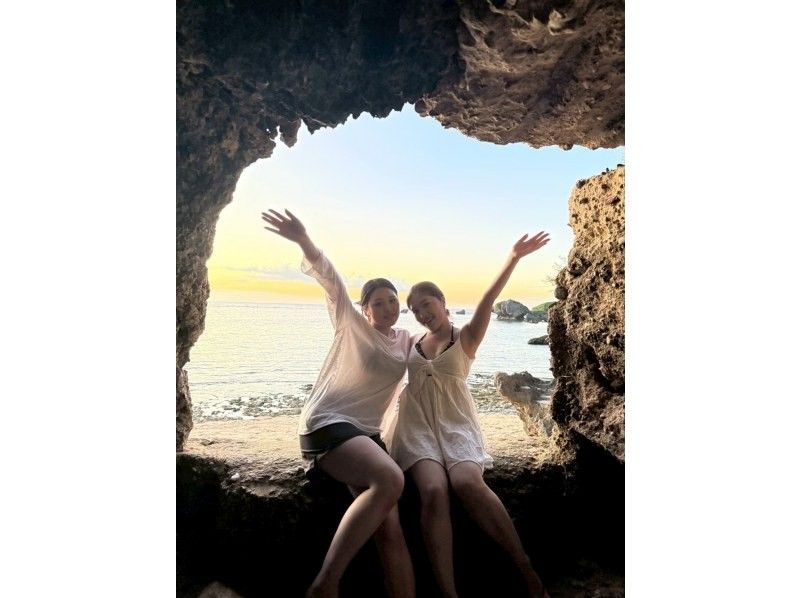 当日予約大歓迎！写真無料【沖縄・恩納村】①お得なSUP＆シュノーケルツアー②絶景サンセット&星空SUPツアー①・②のお好きなプランを選択！の紹介画像