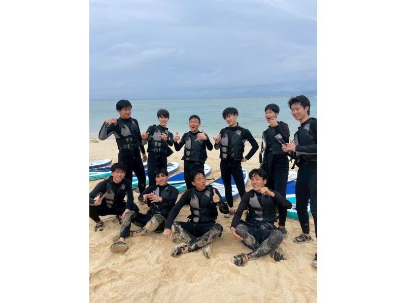 昼・夜の選択制【沖縄・恩納村】【写真データ無料】当日予約OK・SUP &シュノーケルのお得なプラン！初心者も安心して楽しめるSUP体験の紹介画像