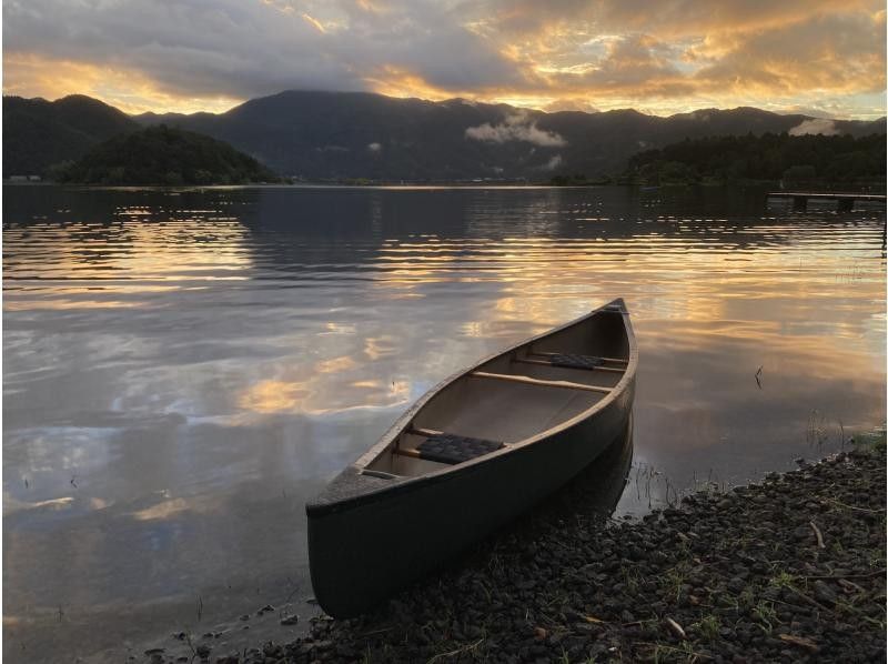【山梨・河口湖】早朝一番のステキな時間帯！6:00~ 富士山と自然を満喫 ♪ カナディアンカヌー体験！120分の紹介画像