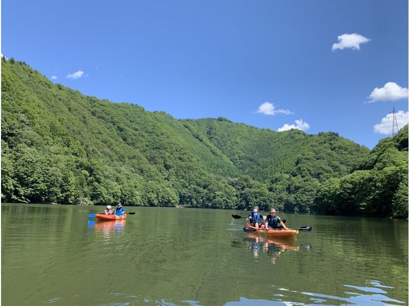 【カヌー半日ツアー】せっかくやるなら長いほうが良い！という方におススメ。1グループ貸切ツアーなので安心♪の紹介画像