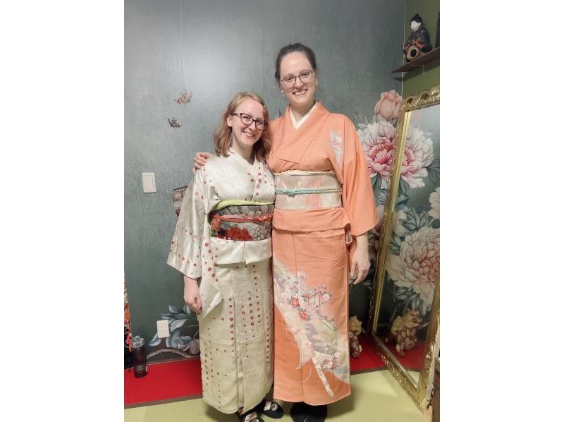 [Tokyo Kiba] Kimono fee included! It's OK even if you're tall! Let's make a kimono that can be worn in 3 minutes from nearly 300 kimonos!の紹介画像
