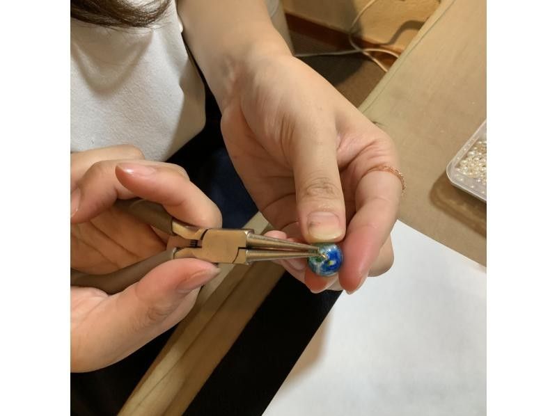 【京都・嵐山】女性人気！伝統工芸の手作りアクセサリー体験～かんざし、ピアス、イヤリング作り(60分)の紹介画像