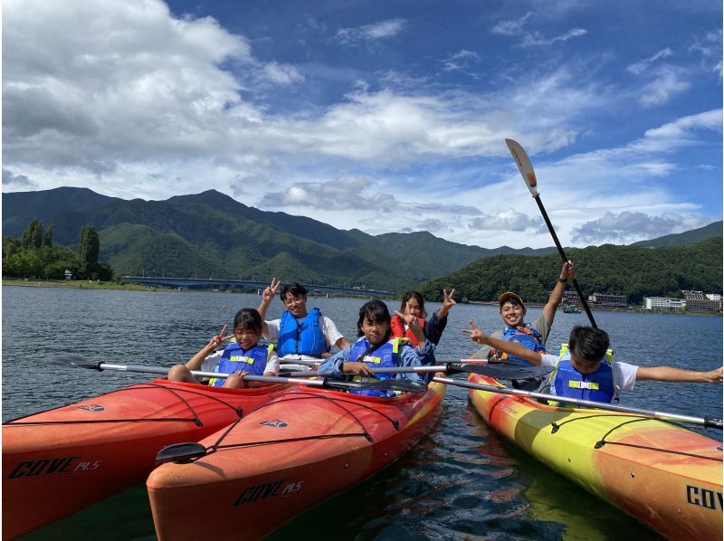 【山梨・河口湖】〈人気急上昇中〉湖上から富士山を満喫カヤックツアー！【写真データ無料】ワンちゃんも体験可！初心者の方大歓迎！の紹介画像