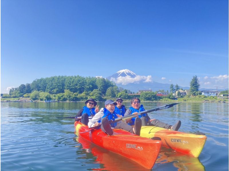 [Yamanashi, Lake Kawaguchi] [Rapidly growing in popularity] Kayak tour to enjoy Mt. Fuji from the lake! [Free photo data] Beginners are welcome!の紹介画像