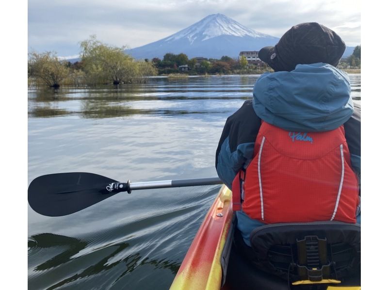 【山梨・河口湖】〈人気急上昇中〉湖上から富士山を満喫カヤックツアー！【写真データ無料】ワンちゃんも体験可！初心者の方大歓迎！の紹介画像