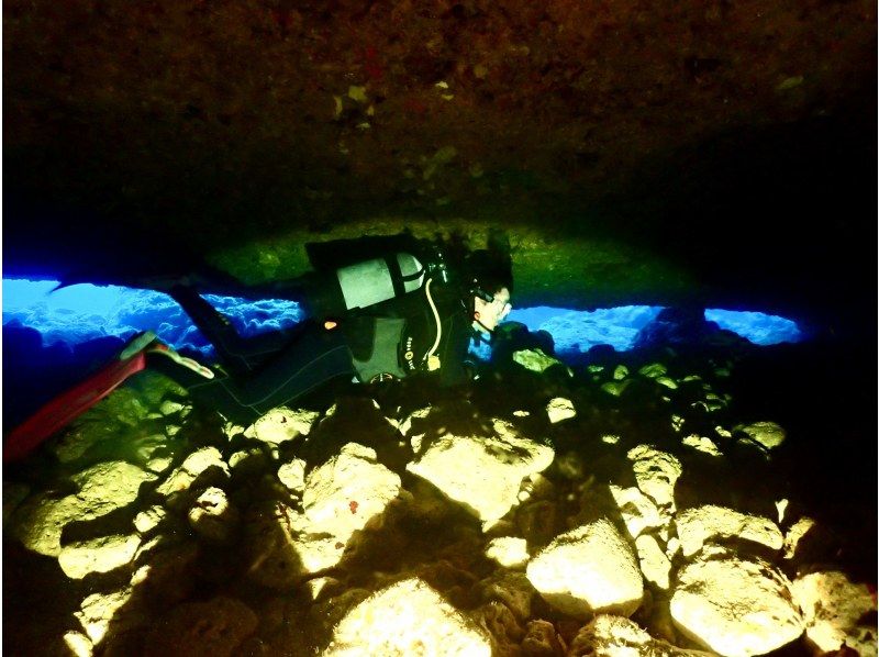 万座2ボートファンダイビング【沖縄・恩納村】《送迎 可能》※送迎範囲あり★GoPro撮影データ無料プレゼントの紹介画像