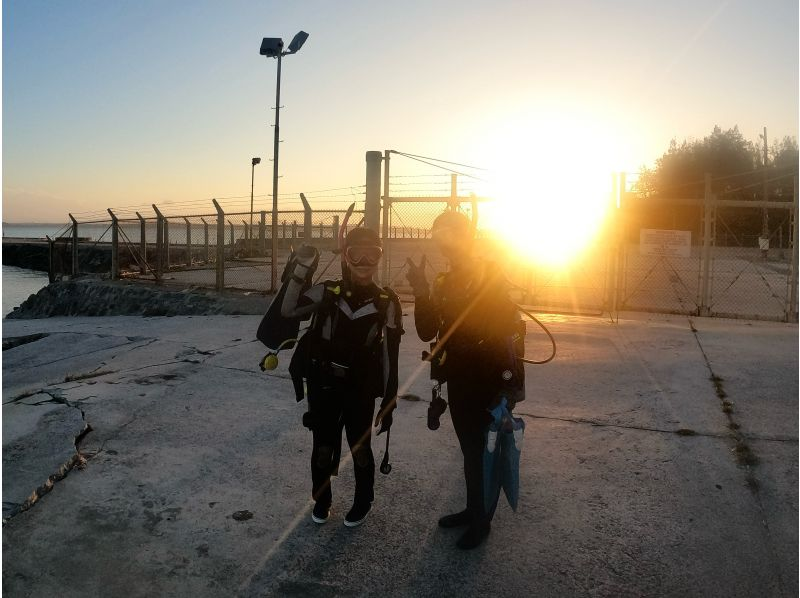 サンセット&ナイトダイビング【沖縄 恩納村】《送迎 可能》※送迎範囲あり★GoPro撮影データ無料プレゼントの紹介画像