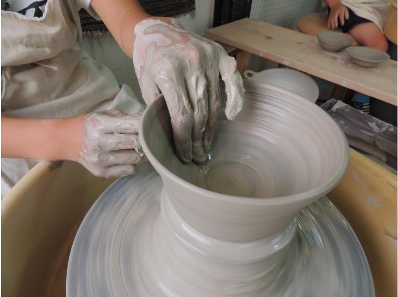 [Tokyo / Shirokane] Free study ceramic art "Electric potter's wheel ceramic art experience" Reservation on the day is OK! It's OK empty-handed!の紹介画像