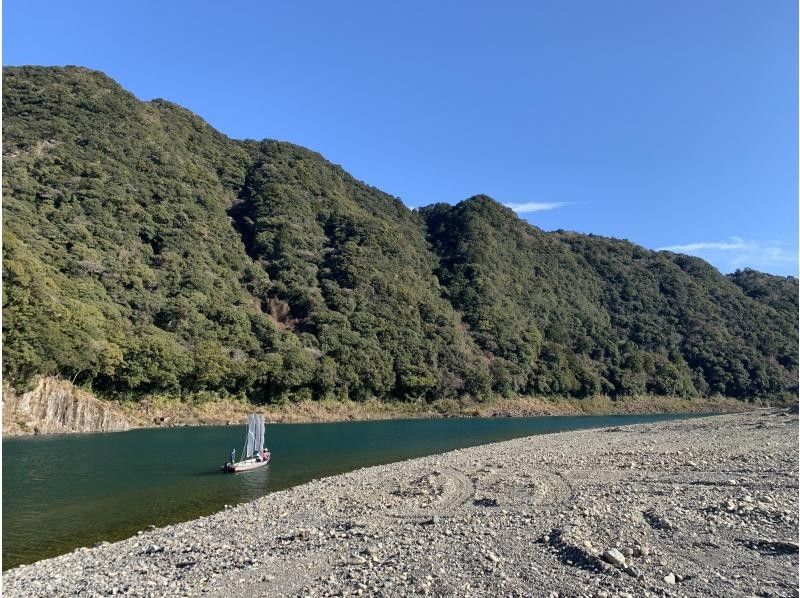 【미에·쿠마노】강의 구마노 고도를 전통의 목조선 “삼반호”로 둘러싼 2시간 구마노가와 유람(오후 1:00~)の紹介画像