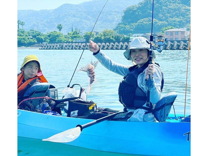 雄大な桜島を見ながら魚群探知機を使って二人乗りカヤックで魚釣りを楽しみませんか？？の紹介画像