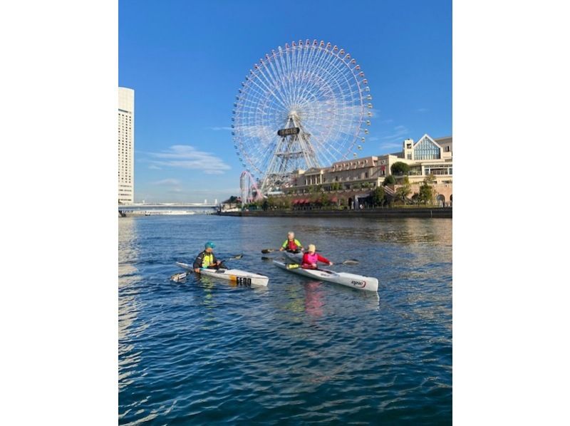 [Kanagawa/Yokohama] Surf ski paddling 90 minutes at Yokohama Minatomiraiの紹介画像