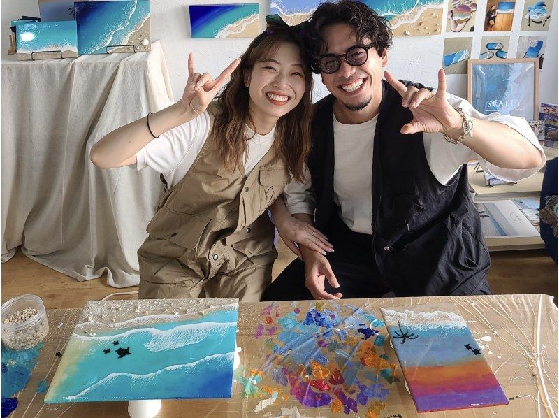 [Ishigaki Island/Experience] Completely original! Create the ocean of Ishigaki Island♡ "Ocean Art Board Mini Course" Cute interior♡ Groups welcome!の紹介画像