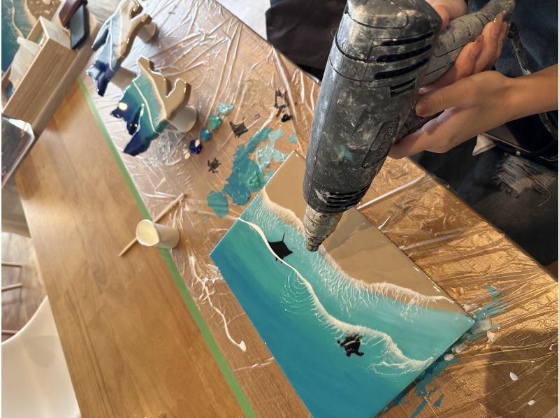 【石垣島・体験】思い出の海をカタチに♪ レジンアート体験★『Ocean Art Board Mini』おしゃれカフェでの海アート体験♡