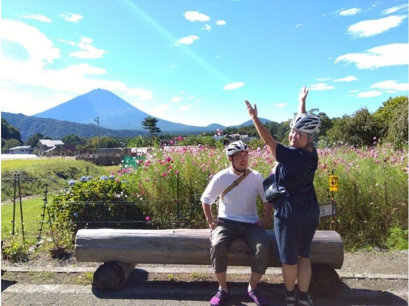 【山梨・西湖・精進湖・河口湖】秋の季節の移り変わりを感じて爽やかサイクリング！e-Bike体験ツアー！！ 写真データ無料です♪の紹介画像