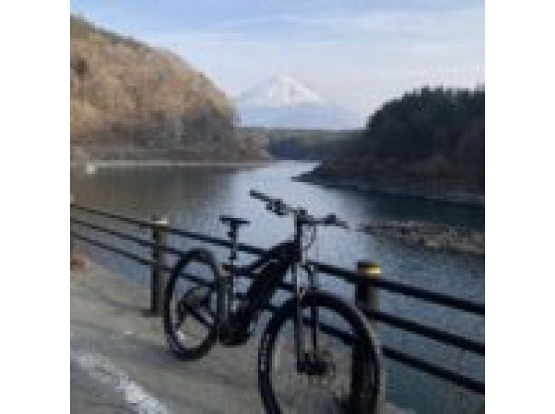 【山梨・西湖・精進湖・河口湖】自然を感じて爽やかサイクリング！e-Bike体験ツアー！！ 写真データ無料です♪の紹介画像