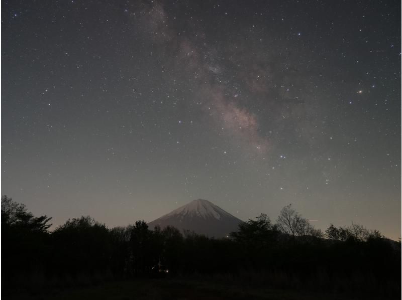 【山梨・西湖・精進湖】富士山麓でドキドキワクワク ♪ 星空と自然体験☆ナイトトレッキングツアー☆の紹介画像