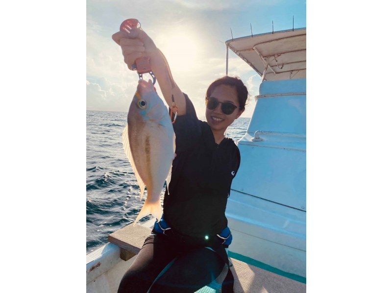 【石垣島・釣り】見つけた方は超ラッキー✨ 今だけ限定『船貸し切り確約』ファミリー向け特別セール実施中！半日釣りコースの紹介画像