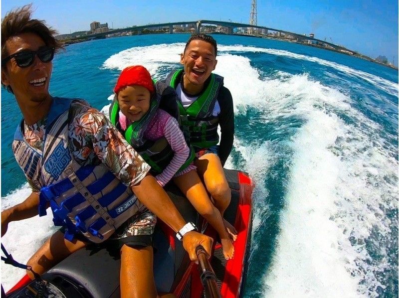 【沖繩那霸宜野灣】香蕉船、大理石、摩托艇！！の紹介画像