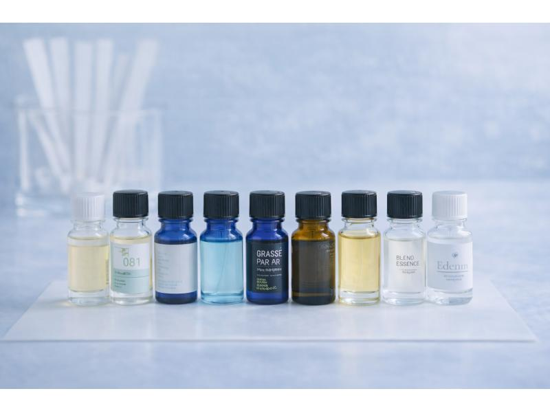 東京・門前仲町｜エジプトガラス瓶つき 10mL オードパルファン作り体験（平日プラン）の紹介画像