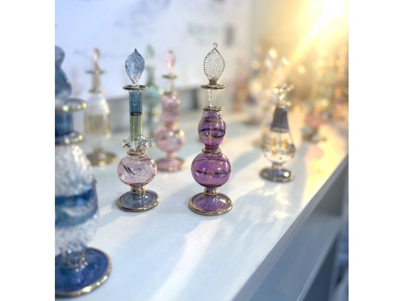 東京・門前仲町｜エジプトガラス瓶つき 10mL オードパルファン作り体験（平日プラン）の紹介画像