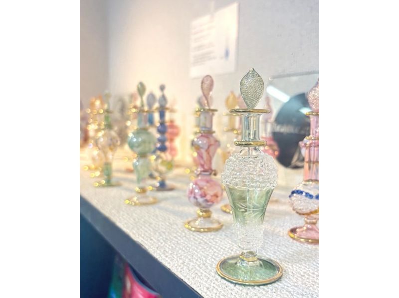 東京・門前仲町｜エジプトガラス瓶つき 10mL オードパルファン作り体験（平日プラン）の紹介画像