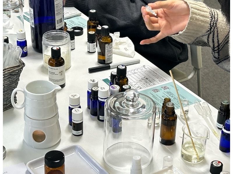 東京・門前仲町｜エジプトガラス瓶つき 10mL オードパルファン作り体験（平日プラン）の紹介画像