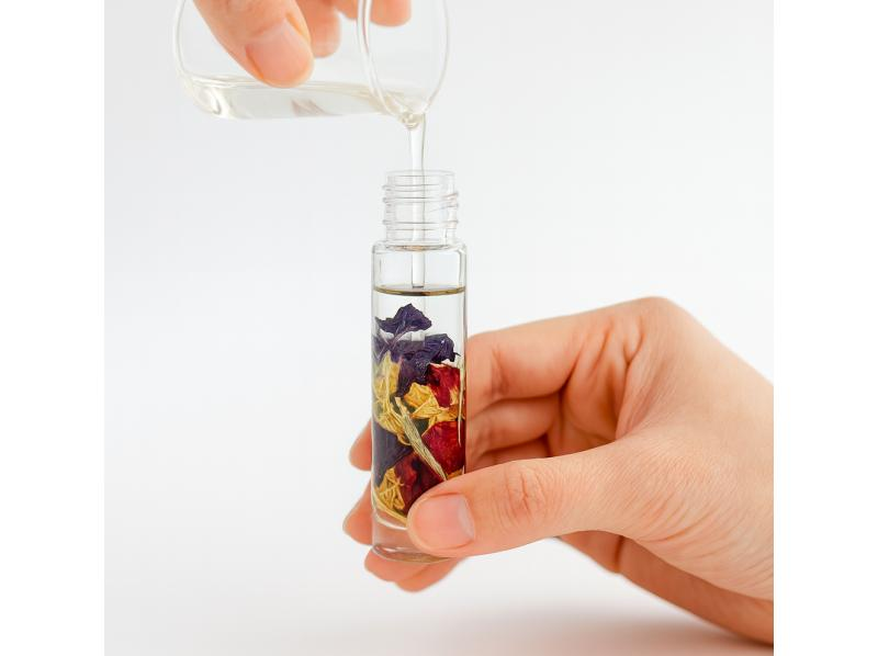 東京・門前仲町｜無農薬ハーブで作る香るハーバリウム体験＜平日限定＞の紹介画像