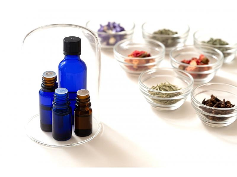 東京・門前仲町｜自分だけの香るハーバリウム作り！ロールオンアロマ体験＜土日祝限定＞の紹介画像