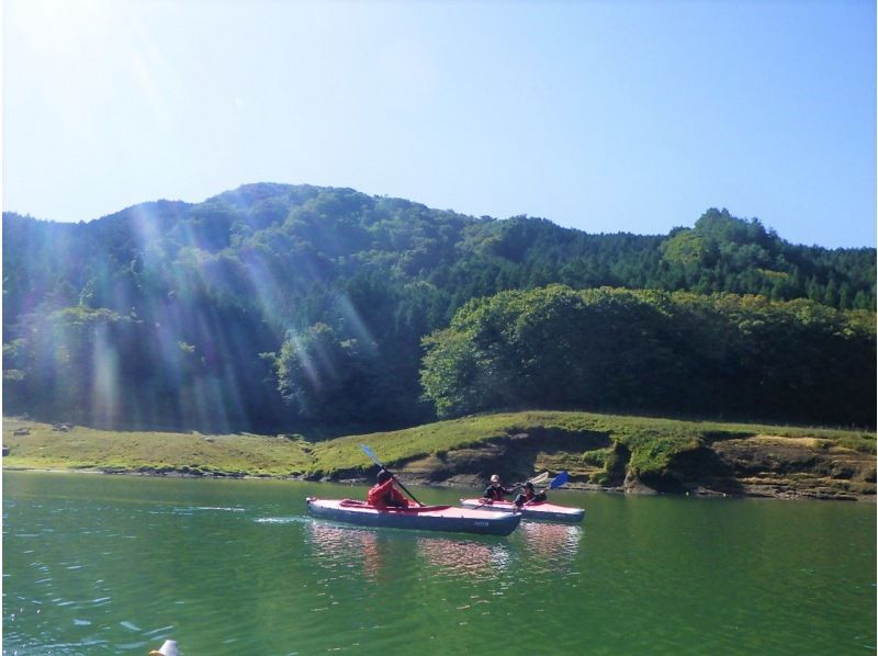 SALE！【群馬・みどり市】【午前・午後】草木湖でカヌーツアー！おやつ付き！写真データ無料！初心者大歓迎！の紹介画像