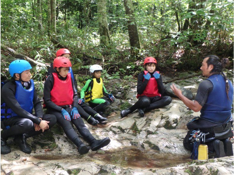 [Gunma Minakami] Half-day canyoning group discount for 10 people or more! Adventure full of nature!