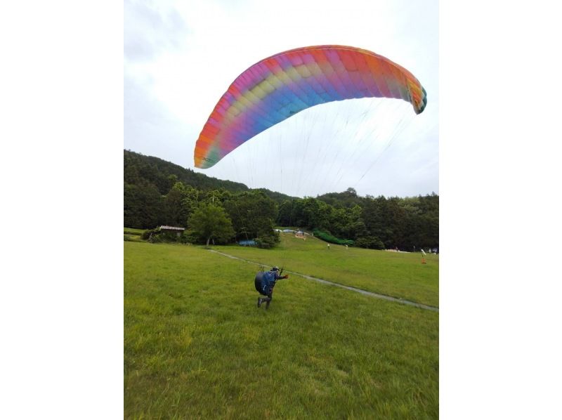 [ไซตามะ-tokigawa] พาราไกลด์ดิ้ง(Paragliding) แนะนำสำหรับผู้ที่ต้องการที่เต็มเปี่ยมเริ่มต้น! หลักสูตร Paramate (การได้รับใบอนุญาต)の紹介画像