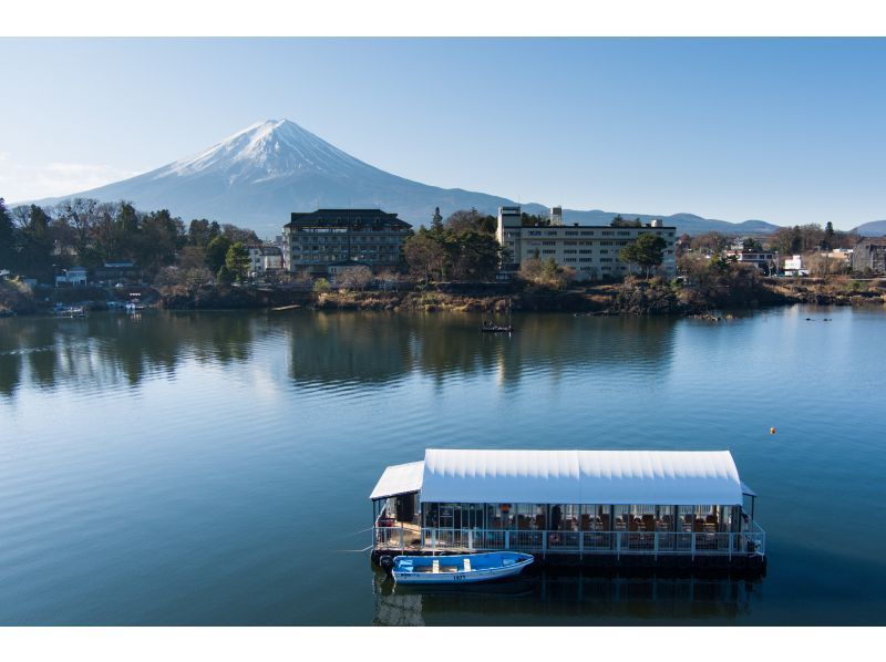 【山梨県・河口湖】ファミリー・カップル様向けワカサギ釣り3時間プラン！ワカサギの天ぷらを食べられる！暖かく快適な最新ドーム船で釣り体験！