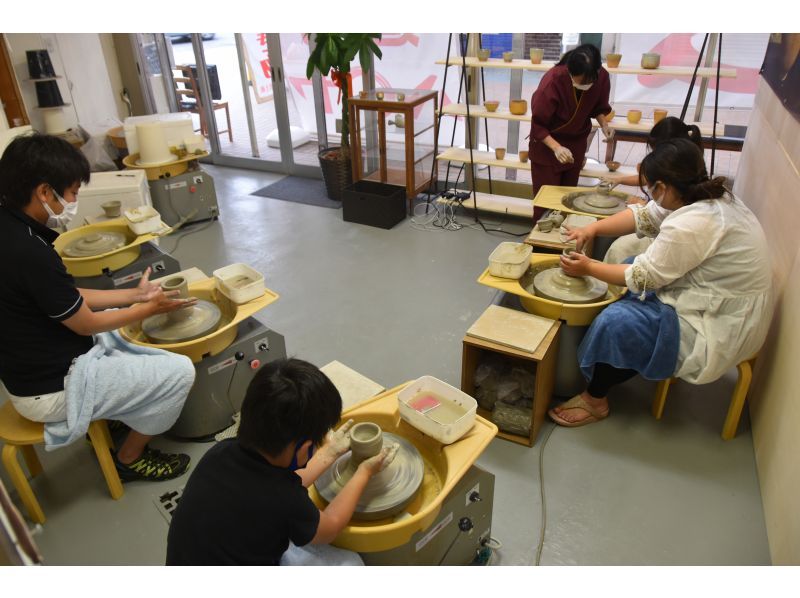  Pottery/wheel [2 minutes walk from Ito Station, Shizuoka] Unlimited clay use/Make 3-5 pieces and choose one to bake/16 basic finishesの紹介画像