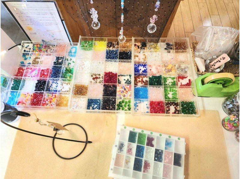 【秋田|横手】「幸せを呼ぶ光のインテリア」サンキャッチャー体験♪の紹介画像