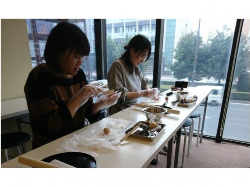 スプリングセール実施中【東京・神田】花和菓子作り体験とお点前体験の紹介画像