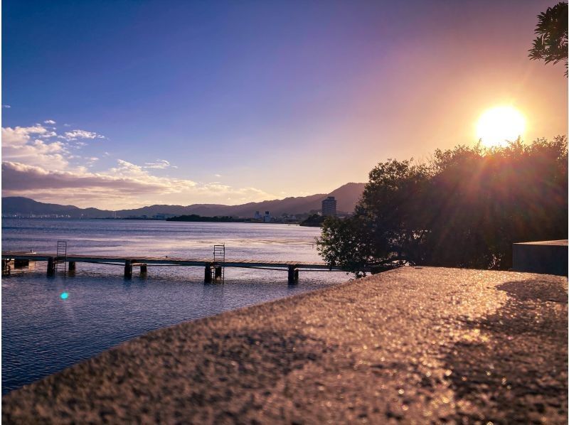 Lake Biwa Sunset Kayak Experienceの紹介画像