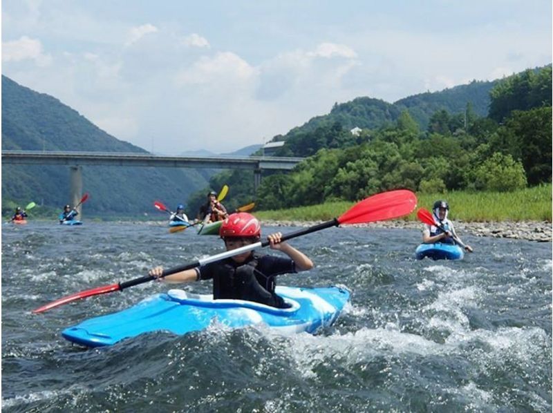 [Kochi Shimanto River going down] Easy going down in the morning half-day 4km short touring [canoe]の紹介画像