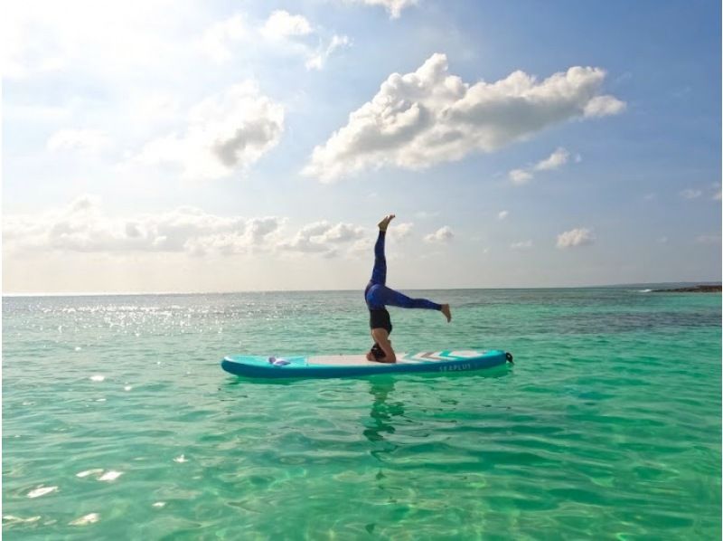 【１組限定貸切】 大自然の中で”ヨガ×SUP”＝笑顔100％のリフレッシュ☆カメラマン付☆ドローン＆GoPro撮影無料★女性に人気の紹介画像