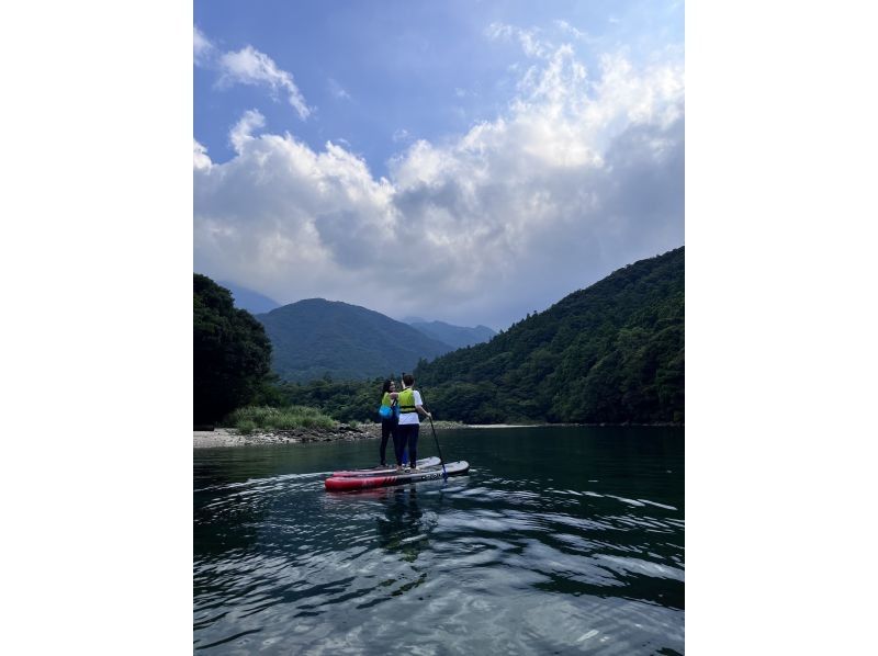 [Private Tour] [Pick-up available] Yakushima arrival day, perfect for the last day "Miyanoura River SUP Tour"の紹介画像