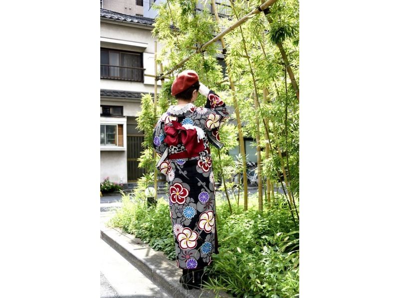 [東京/淺草]淺草和服租借~你想穿著蕾絲和服還是現代和服在淺草走走？の紹介画像