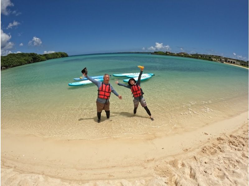 【貸切プライベートSUPツアー】安全重視ガイド２名（男女）付☆【ドローン＆GoPro】撮影無料 <SUPクルージングツアー>の紹介画像